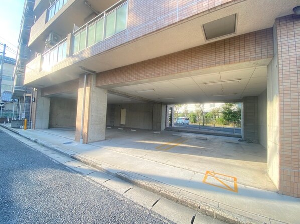 ロ－タリ－マンション長田東の物件外観写真